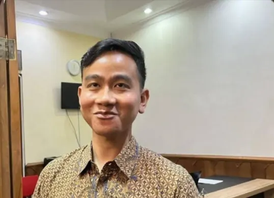 Akun Instagram Wapres Gibran Rakabuming Raka ketahuan follow akun promosi judi online, setwapres langsung klarifikasi. (Sumber: polri.go.id)