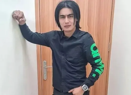 Polemik Royalti, Charly Van Houtten Akan Beri Hadiah untuk Cafe dan Resto yang Putar Lagunya (Sumber: Instagram)
