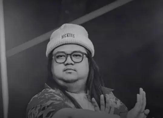 Musisi Gusti Irwan Wibowo atau Gustiwiw dikabarkan meninggal dunia, banyak ucapan belasungkawa dari publik figur, salah satunya Baskara Hindia. (Sumber: Instagram)