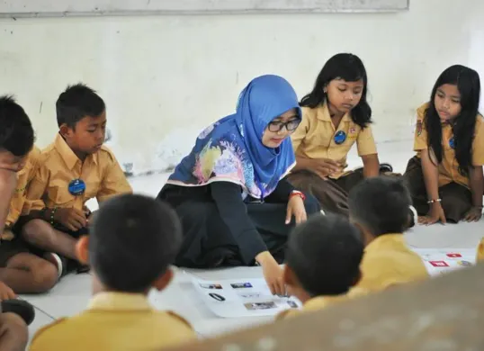 Pelatihan guru dalam program PPG 2025 membahas pendekatan CASEL yang menekankan pengembangan sosial emosional dalam pendidikan. (Sumber: Pinterest)