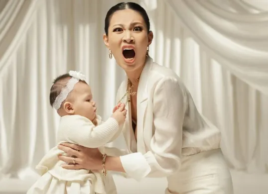 Model Patricia Gouw Nonton Konser Lady Gaga Sambil Pumping ASI, Masih Steril? (Sumber: Instagram/patriciagouw)