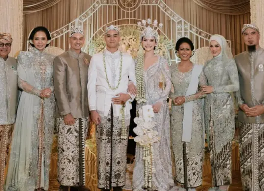 Ngunduh mantu Al Ghazali dan Alyssa Daguise di JCC 19 Juni 2025 Konsep mewah Dhani, dekorasi kayu asli, tanpa sponsor, simak fakta lengkapnya! (Sumber: Instagram/@alghazali7, @alyssadaguise)