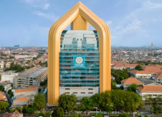 Ilustrasi gedung Universitas Airlangga (UNAIR). Cek daftar nilai jalur mandiri UNAIR 2025. (Sumber: UNAIR)