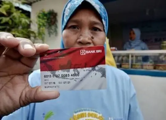 Daftar bansos cair Ramadhan 2025 beserta cara daftar pakai KTP. (Sumber: Pinterest)