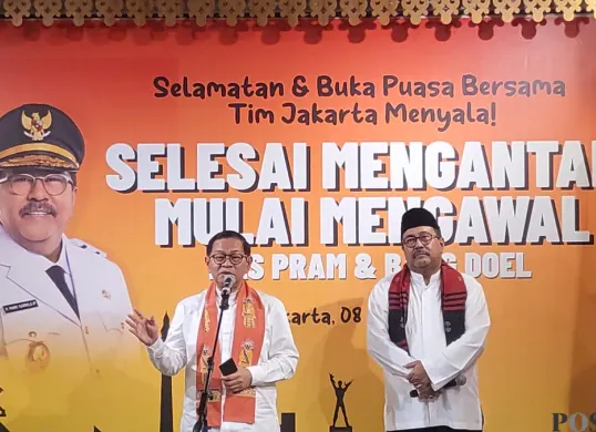 Gubenur Jakarta, Pramono Anung dan Wakil Gubernur Jakarta, Rano Karno saat membubarkan tim transisi di kawasan Jakarta Pusat, Sabtu, 8 Maret 2025. (Sumber: Poskota/Pandi Ramedhan)