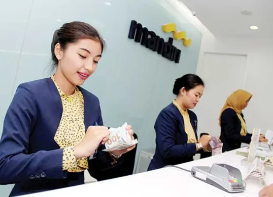Bank Mandiri kembali membuka KUR Mandiri 2026 dengan plafon pinjaman hingga Rp500 juta. Simak jenis KUR, tabel angsuran terbaru, bunga rendah, serta syarat pengajuan lengkap. (Sumber: Istimewa)