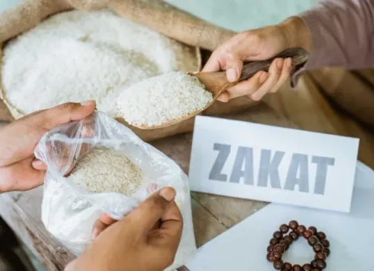 Ilustrasi. Ketahui golongan penerima zakat menurut al-quran berikut ini. (Sumber: Indonesiaberbagi)