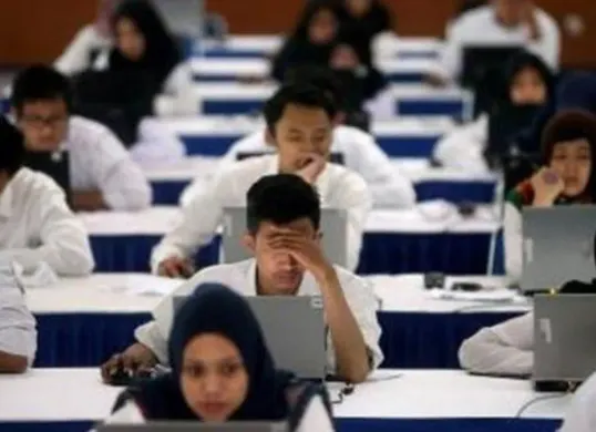Update terbaru! Skema PPPK Paruh Waktu 2025 untuk honorer dalam database BKN. Pelajari prioritas seleksi, alur pengangkatan, dan peran pemerintah daerah. (Sumber: Pinterest/Coltliq)