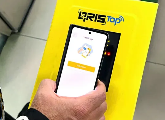  Cara menggunakan QRIS tap (Sumber: Instagram : @bankmegaid)