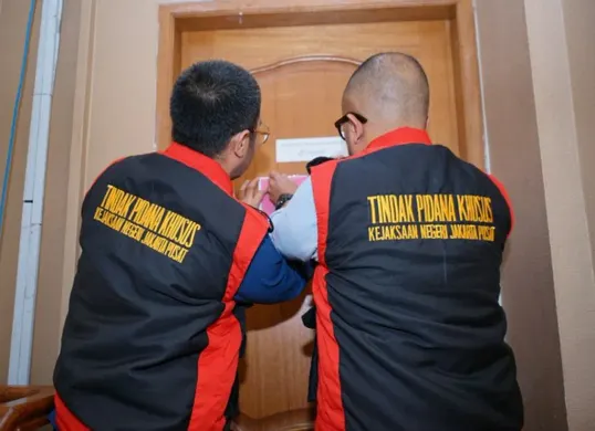  Penyidik Kejaksaan Negeri Jakarta Pusat (Kejari Jakpus) menggeledah Kantor Komdigi. (Sumber: Dok. Kejari Jakpus)