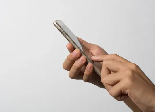 Performa HP Android Anda Makin Optimal dengan Cara Ampuh Ini! (Sumber: Freepik/jcomp)