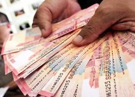 Tukar uang baru lebih mudah dengan aplikasi Pintar BI dan bisa memilih salah satu bank BCA ini. (Sumber: Pinterest)