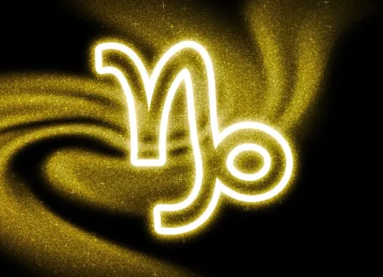 Capricorn, siap-siap kejutan besar! Ramalan zodiak 31 Maret 2025 ini bisa mengubah hidup Anda. Jangan sampai ketinggalan! (Sumber: Freepik/allexxandar)