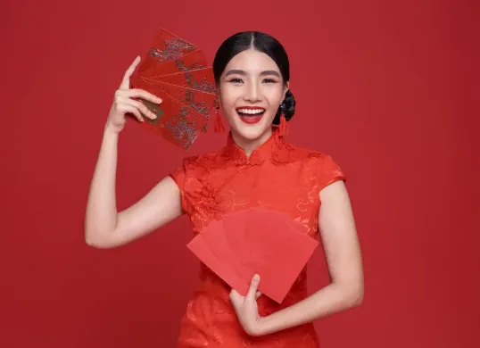5 shio yang diramalkan bawa hoki hari ini Jumat, 18 April 2025. (Sumber: Freepik/our-team)