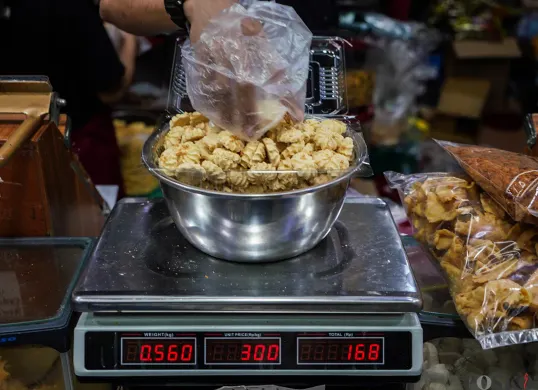 Berburu Kue Khas Lebaran