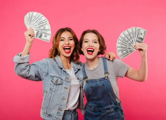 3 shio yang menjadi kaya raya dalam waktu dekat. (Sumber: Freepik/drobotdean)