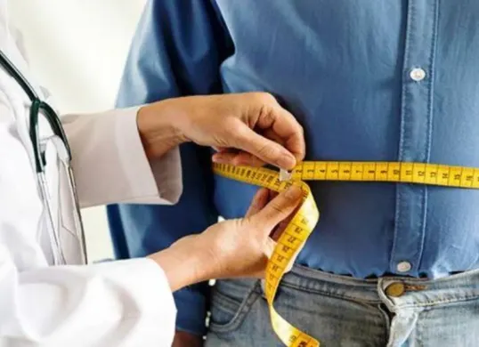 Simak faktor utama yang membuat berat badan naik setelah Lebaran dan temukan solusinya. (Sumber: Pinterest/Salah)