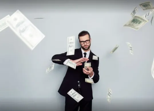 6 zodiak yang diprediksi raih keberuntungan finansial (Sumber: Pinterest)