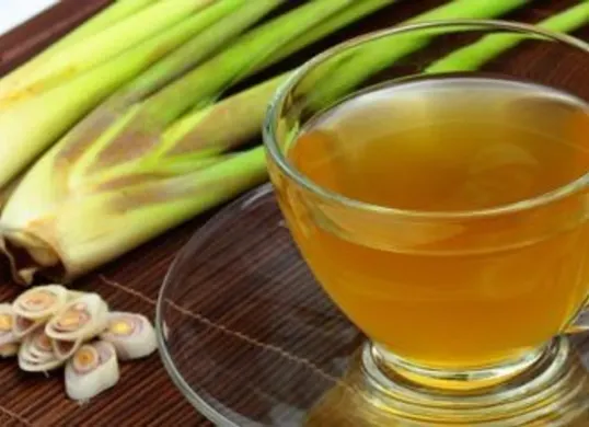 Ini resep minuman herbal yang baik untuk kekebalan tubuh dan bisa atasi risiko penyakit jantung. (Sumber: Pinterest/johu)