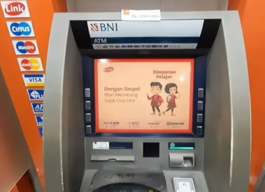 ilustrasi mesin ATM BNI.
