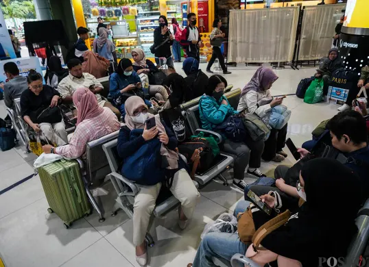 Arus Mudik di Stasiun Gambir