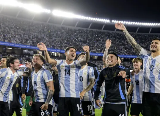Update daftar negara yang lolos ke Piala Dunia 2026, Timnas Iran dan Argentina susul Jepang dan Selandia Baru. (Sumber: Instagram @afaseleccion)