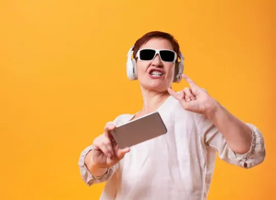 Gunakan aplikasi penghasil uang ini dan raih cuan hingga Rp250.000. (Sumber: Freepik)