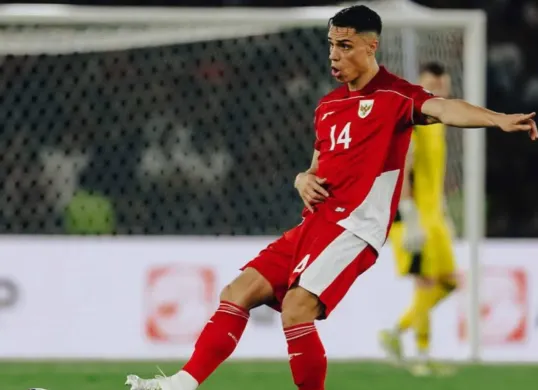Potret pemain Timnas Indonesia, Joey Pelupessy yang disebut sebagai Rodri versi NKRI oleh warganet. (Sumber: Instagram/Joey Pelupessy.)