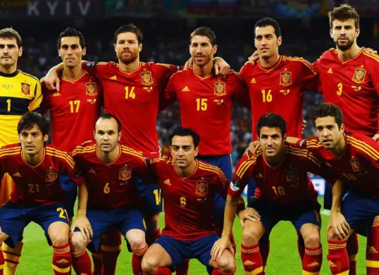 Timnas Spanyol saat menjuarai Piala Eropa 2012 dengan menggunkan strategi false nine. (Sumber: X/@EURO2024)