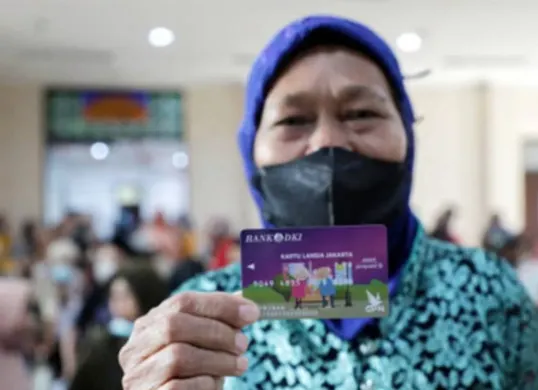 Peraturan pemberian bansos KLJ dalam 1 Kartu Keluarga. (Sumber: DPRD DKI Jakarta)