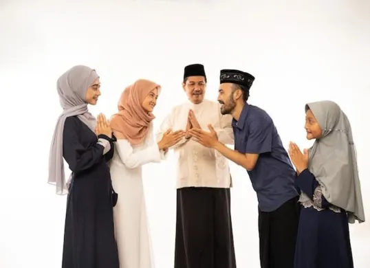 Jadwal libur dan cuti bersama Lebaran 2025 sudah diumumkan oleh pemerintah. (Sumber: Pinterest)