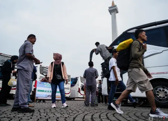 Pemerintah melalui Kementerian Perhubungan (Kemenhub) kembali mempersiapkan program Mudik Gratis Lebaran 2026 kepada masyarakat. (Sumber: Poskota/Bilal Nugraha Ginanjar)