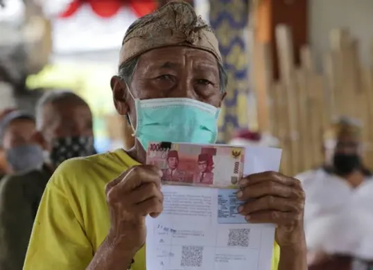 Mulai 2025, KPM usia produktif hanya bisa menerima bansos maksimal 5 tahun.  (Sumber: kemensos.go.id)