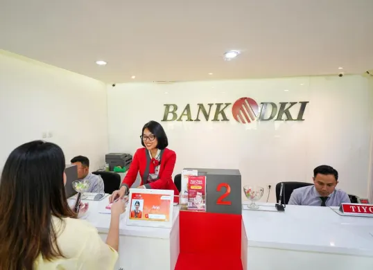 Ilustrasi - Jam operasional Bank DKI selama cuti bersama dan libur lebaran 2025. (Sumber: Dok. Bank DKI)