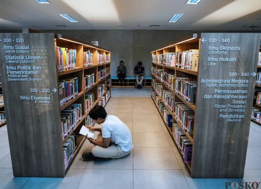 Ilustrasi peringatan Hari Buku Nasional di Perpustakaan Jakarta, Taman Ismail Marzuki (TIM). (Sumber: Poskota/Bilal Nugraha Ginanjar)