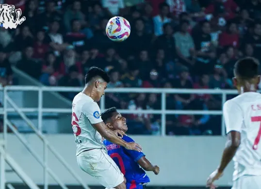 Persis Solo vs Arema FC di laga pekan 31 Liga 1 musim 2024-25. (Sumber: Instagram @aremafcofficial)