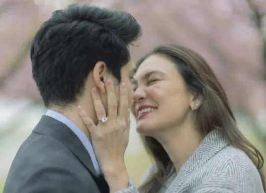Luna Maya dikabarkan segera menikah dengan Maxime Bouttier. (Sumber: Instagram)