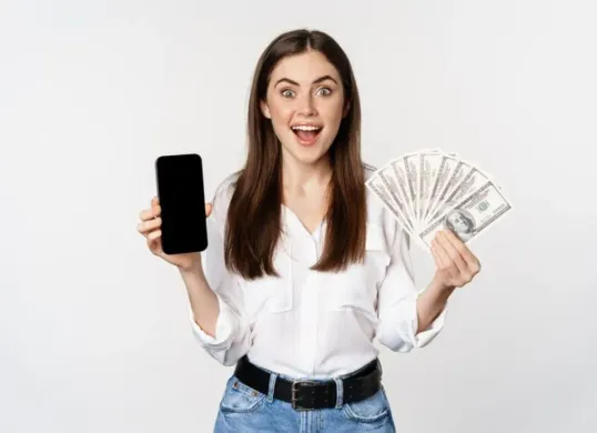 Daftar 5 aplikasi pinjaman online legal berizin OJK. (Sumber: Freepik)