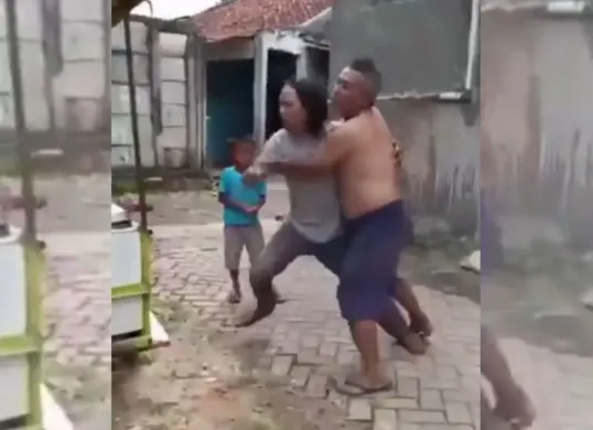 Viral seorang pria di kawasan Jabodetabek mengamuk setelah mendapati anaknya diduga tidak dilayani saat membeli kue pancong. (Sumber: Instagram/@info_jabodetabek)