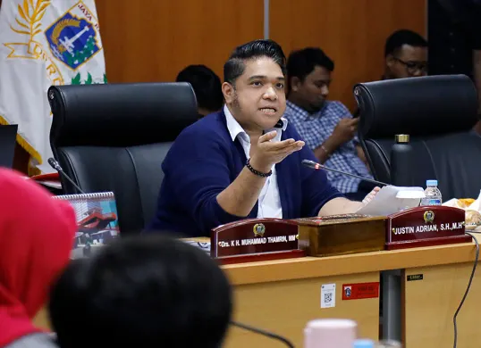 Sekretaris Komisi E DPRD DKI Jakarta Justin Adrian. (Sumber: Dok. Kominfotik DPRD DKI Jakarta)