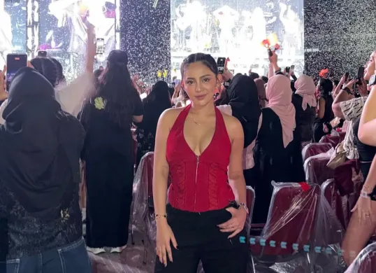 Selebgram Rachel Vennya kembali menjadi pusat perhatian usai mengunggah kalimat yang diduga menyindir Azizah Salsha melalui akun Instagram pribadinya. (Sumber: Instagram/@rachelvennya)