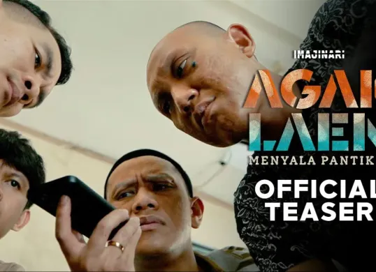 Film Agak Laen: Menyala Pantiku berhasil tembus 10 juta penonton dan menggeser KKN di Desa Penari sebagai film terlaris nomor 2 di Indonesia (Sumber: YouTube/Imajinari)