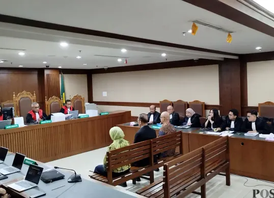 Sidang pembacaan duplik penasihat hukum terdakwa Ira Puspadewi di sidang Pengadilan Tipikor Jakarta Pusat. (Sumber: POSKOTA | Foto: Ramot Sormin)