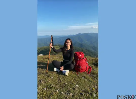 Edit Foto di Puncak Gunung Pakai Gemini AI (Sumber: TikTok/unloadingechoes)