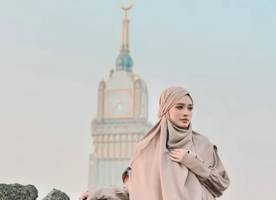 Profil Inara Rusli yang dituding jadi selingkuhan suami Wardatina Mawa (Sumber: Instagram @mommy_starla)