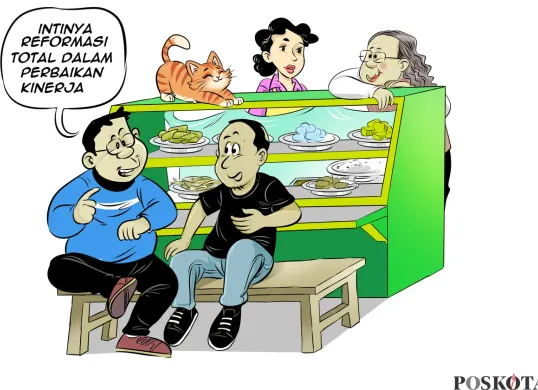 Tiga sahabat tengah berbincang santai di sebuah warteg, membahas isu hangat seputar ultimatum Menteri Keuangan kepada Ditjen Bea dan Cukai dalam obrolan khas mereka. (Sumber: Poskota/Arif Setiadi)