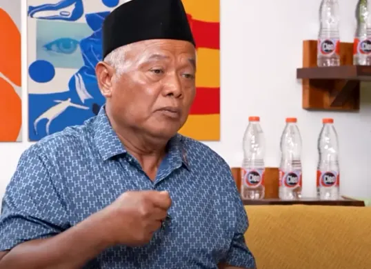Mantan Dosen UIN Malang Yai Mim (Sumber: Screenshot/@curhatbangdennysumargo)