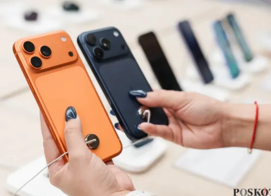 Perbandingan iPhone Air 512 GB dan iPhone 17 Pro Max 256 GB lengkap dengan daftar harga seri iPhone 17 lainnya. (Sumber: Poskota/Bilal Nugraha Ginanjar)
