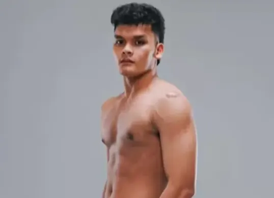 Bocoran percakapan Safrie Ramadhan dengan Aliyah Balqis ungkap fakta baru. Safrie minta maaf dan akui telah melihat foto Jule-Yuka di zoo yang buatnya gemetaran. (Sumber: TikTok/ Artcipe)