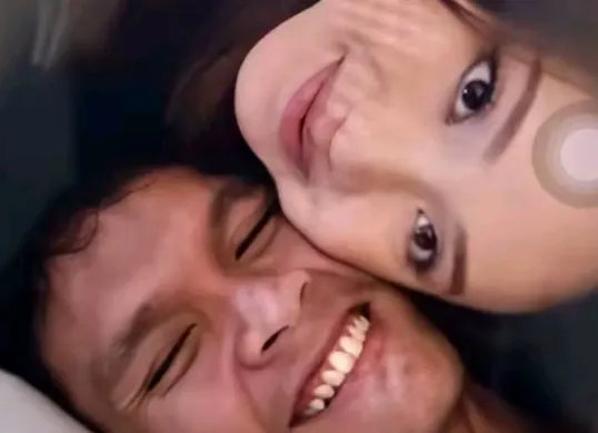 Viral video 7 menit diduga Julia Prastini dan Safrie Ramadan (Sumber: TikTok/@chezeekake)